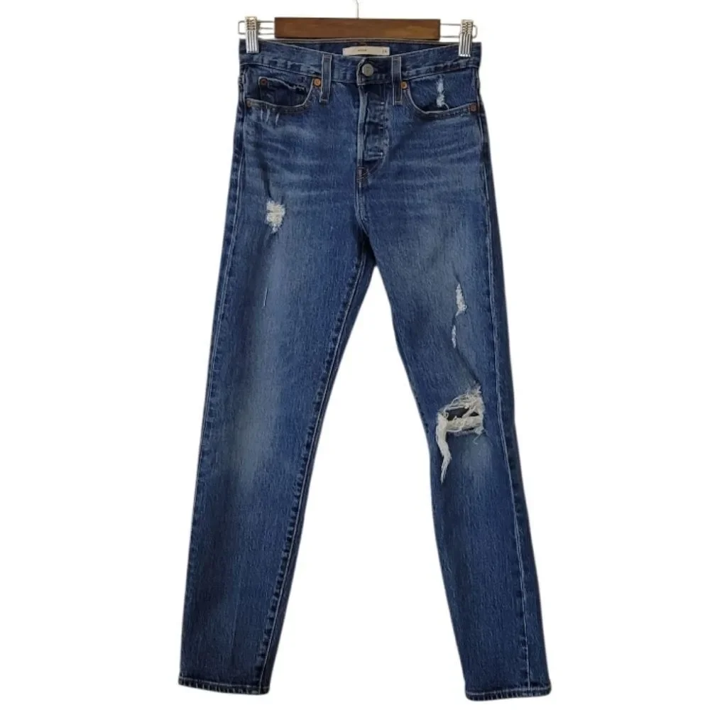 Levis Premium Wedgie Button Fly Distressed Blue Jeans Size 24